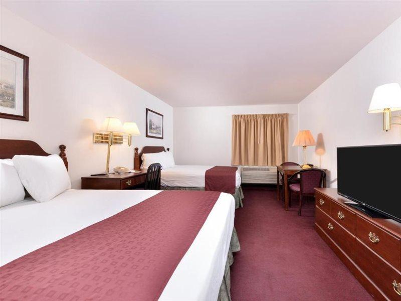Americas Best Value Inn Somerville Texas Екстериор снимка