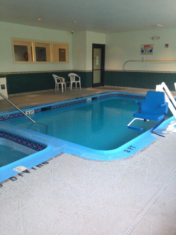 Americas Best Value Inn Somerville Texas Екстериор снимка