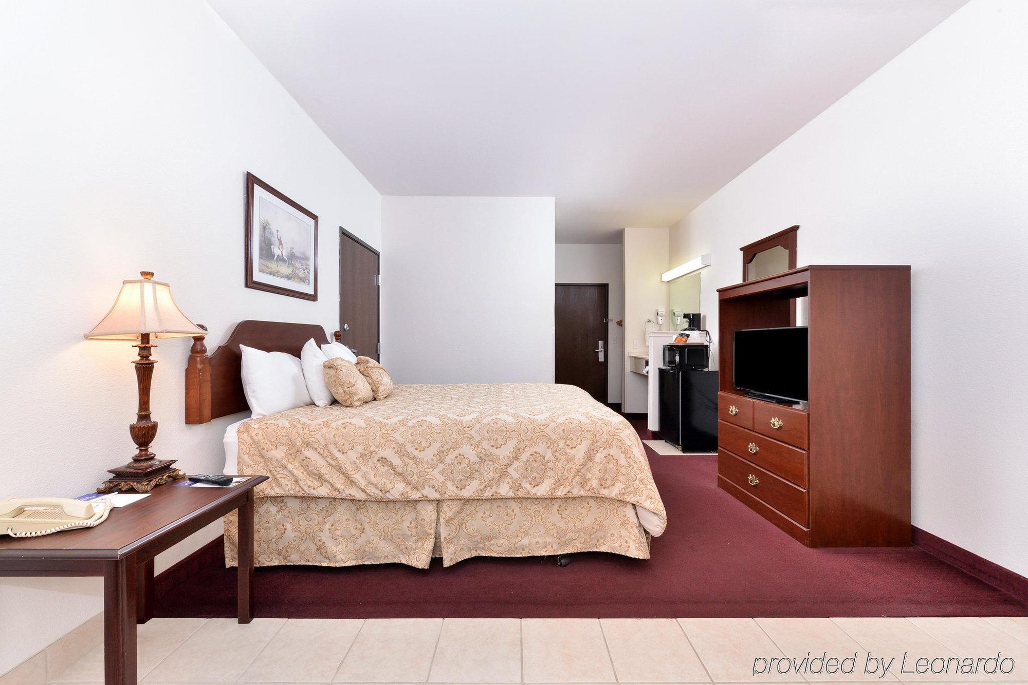 Americas Best Value Inn Somerville Texas Екстериор снимка