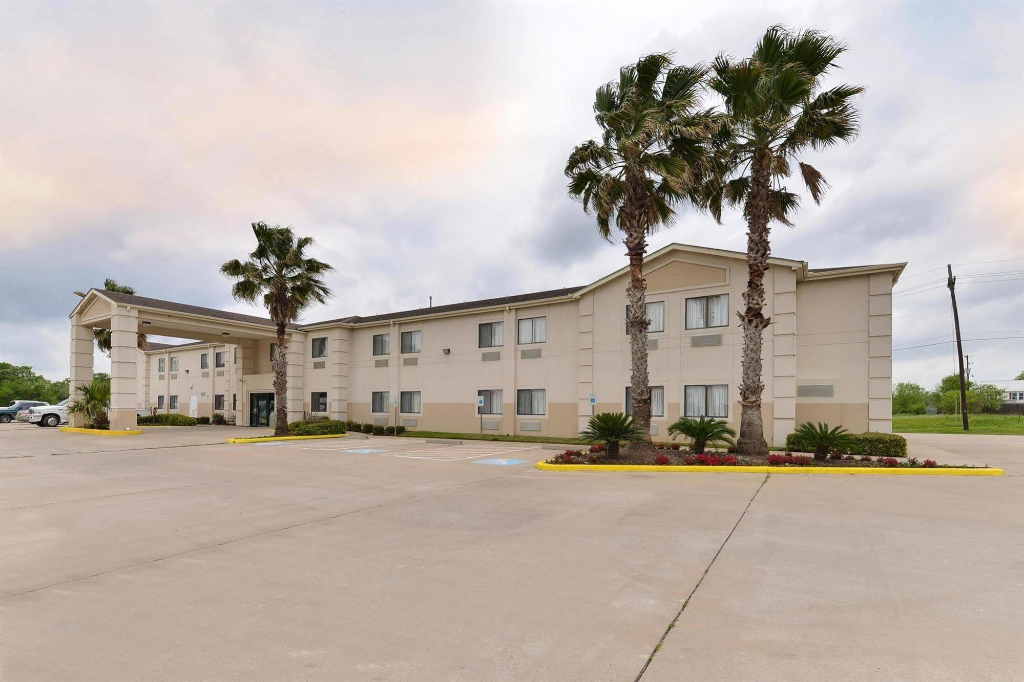 Americas Best Value Inn Somerville Texas Екстериор снимка