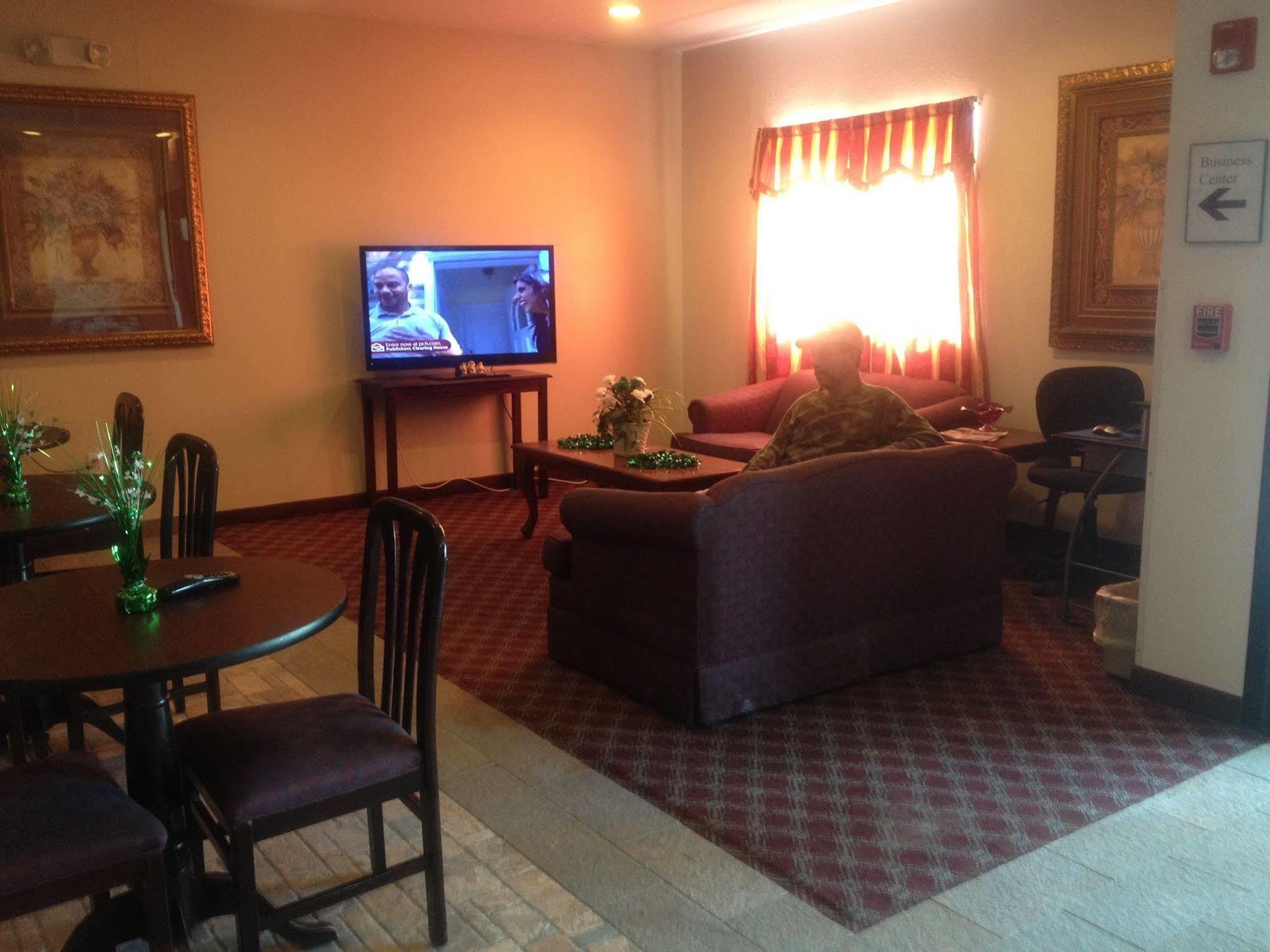 Americas Best Value Inn Somerville Texas Екстериор снимка